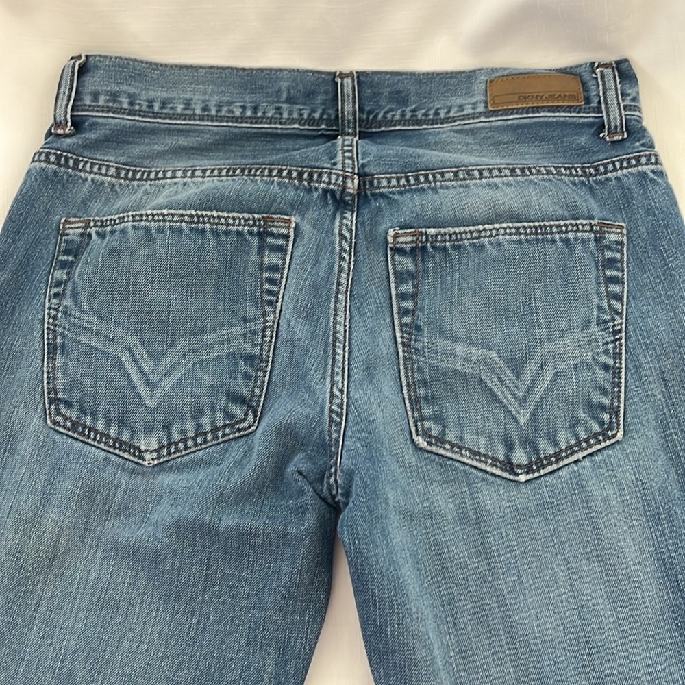 DKNY Jeans / Blue / Women / Nicely Broken In - Picture 4 of 7